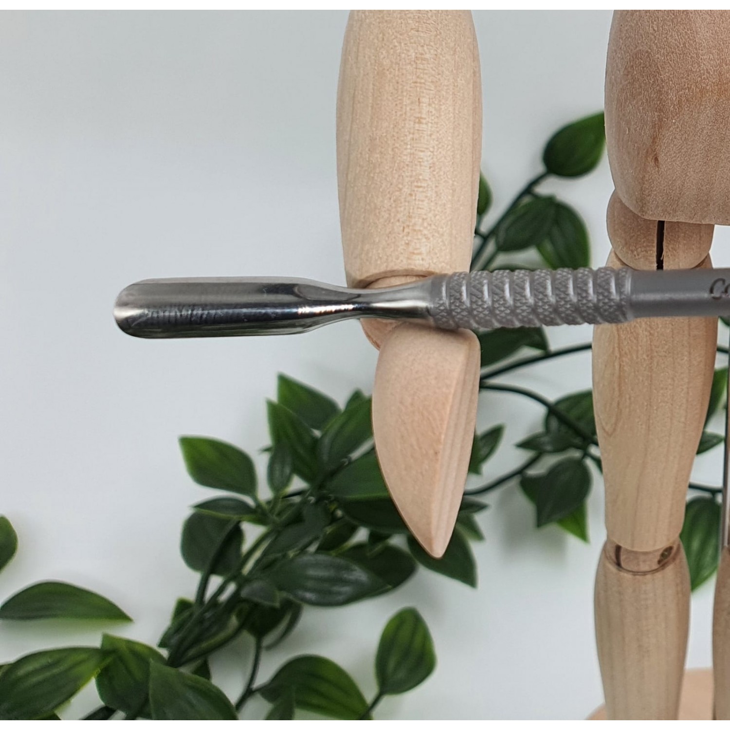 Pusher Coquette Nails pentru cuticule cu impingator rotunjit si remover Instrumente Manichiura